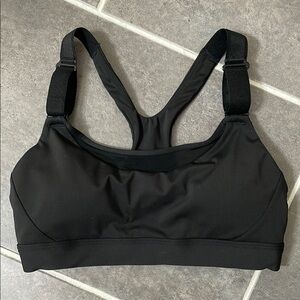 Athleta Ultimate Adjustable A-C Bra size Small